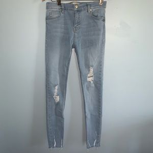 Light wash high waisted jeans